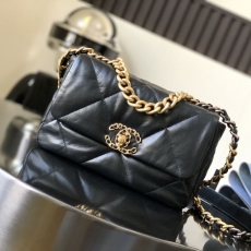 Chanel 19 Bags